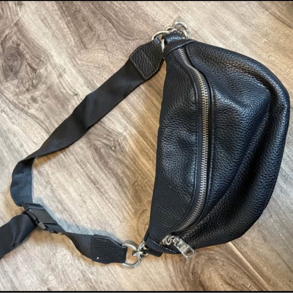 Steve Madden Black Fanny pack/ cross body with Adjustable Strap